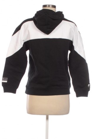 Дамски суитшърт Nike, Размер L, Цвят Многоцветен, Цена 32,72 €