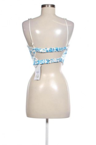 Дамски топ Bershka, Размер M, Цвят Многоцветен, Цена 14,31 €