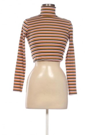 Дамско полo H&M Divided, Размер M, Цвят Многоцветен, Цена 5,11 €