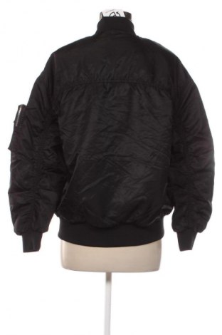 Kurtka damska Bershka, Rozmiar XS, Kolor Czarny, Cena 51,99 zł