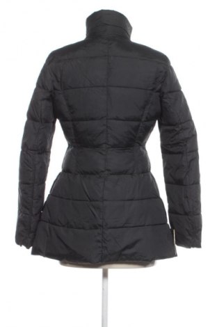 Дамско яке United Colors Of Benetton, Размер S, Цвят Черен, Цена 19,42 €