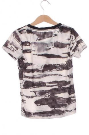 Παιδικό μπλουζάκι Unbranded, Μέγεθος 7-8y/ 128-134 εκ., Χρώμα Πολύχρωμο, Τιμή 6,99 €