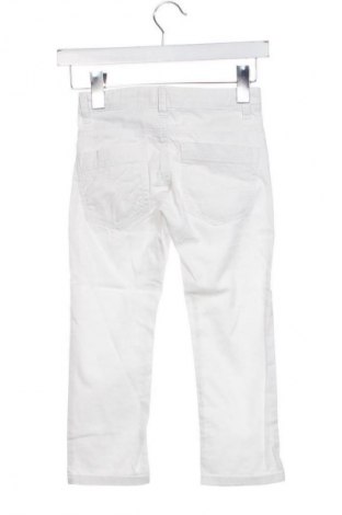 Dětské džíny  United Colors Of Benetton, Velikost 3-4y/ 104-110 cm, Barva Bílá, Cena  252,00 Kč