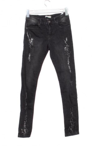 Dětské džíny  Zara, Velikost 12-13y/ 158-164 cm, Barva Vícebarevné, Cena  199,00 Kč