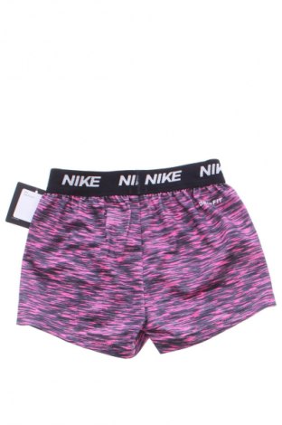 Kinder Shorts Nike, Größe 12-18m/ 80-86 cm, Farbe Mehrfarbig, Preis 27,99 €