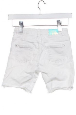 Dziecięce szorty Reserved, Rozmiar 7-8y/ 128-134 cm, Kolor Biały, Cena 7,99 zł