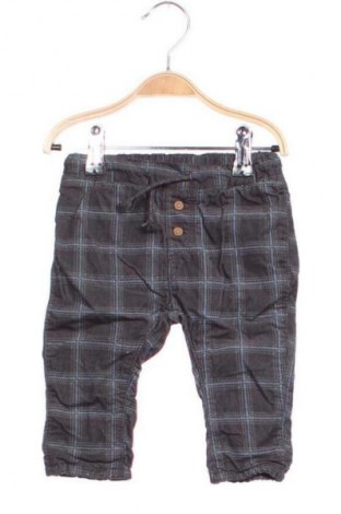 Kinderhose H&M, Größe 3-6m/ 62-68 cm, Farbe Mehrfarbig, Preis € 1,99