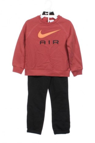 Детски спортен екип Nike, Размер 6-7y/ 122-128 см, Цвят Многоцветен, Цена 44,99 €