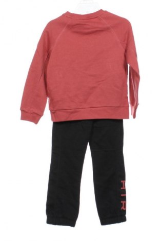 Детски спортен екип Nike, Размер 6-7y/ 122-128 см, Цвят Многоцветен, Цена 44,99 €