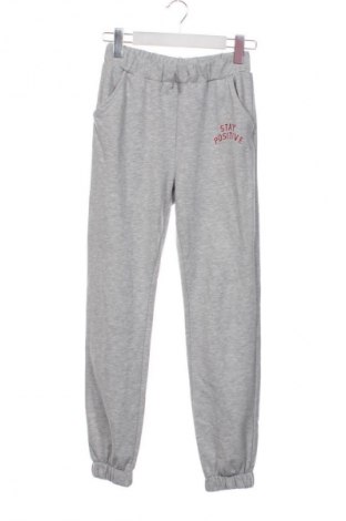Dziecięce spodnie sportowe LC Waikiki, Rozmiar 10-11y/ 146-152 cm, Kolor Szary, Cena 28,99 zł