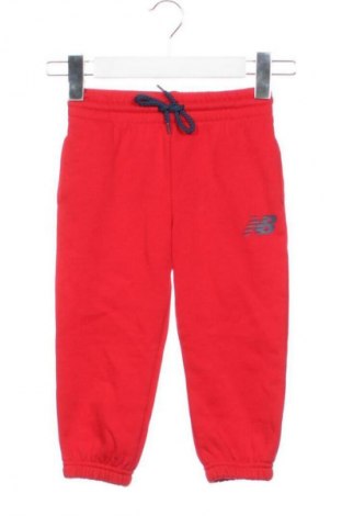 Dziecięce spodnie sportowe New Balance, Rozmiar 18-24m/ 86-98 cm, Kolor Czerwony, Cena 87,99 zł