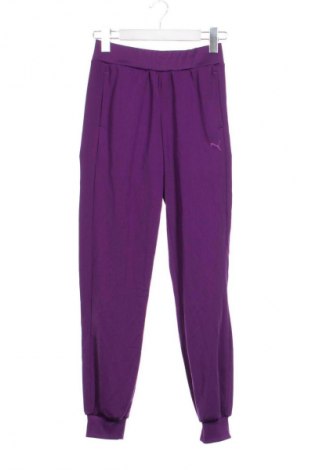 Dětské tepláky PUMA, Velikost 12-13y/ 158-164 cm, Barva Fialová, Cena  199,00 Kč