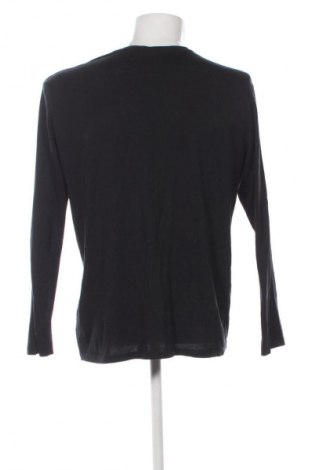 Pánské tričko  Umbro, Velikost L, Barva Černá, Cena  245,00 Kč