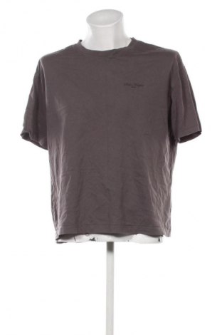 Мъжка тениска H&M, Размер XL, Цвят Сив, Цена 8,49 €