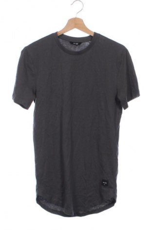 Мъжка тениска Only & Sons, Размер XS, Цвят Сив, Цена 6,13 €