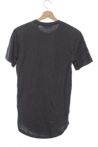 Мъжка тениска Only & Sons, Размер XS, Цвят Сив, Цена 6,13 €
