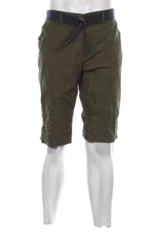 Ανδρικό κοντό παντελόνι Petrol Industries, Μέγεθος L, Χρώμα Πράσινο, Τιμή 6,99 €