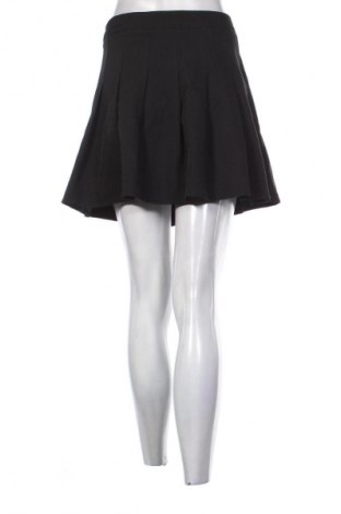 Пола - панталон Unbranded, Размер L, Цвят Черен, Цена 5,62 €