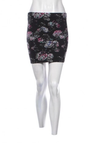 Sukně Amisu, Velikost S, Barva Vícebarevné, Cena  119,00 Kč