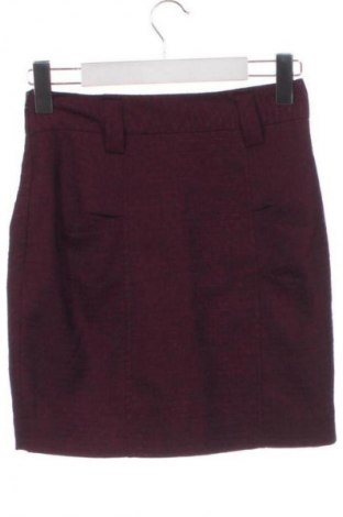 Пола BCBGeneration, Размер XS, Цвят Червен, Цена 8,18 €