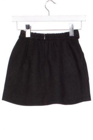 Пола Bershka, Размер XS, Цвят Черен, Цена 9,00 €