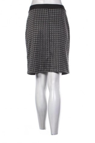Sukně Christian Berg, Velikost M, Barva Vícebarevné, Cena  199,00 Kč
