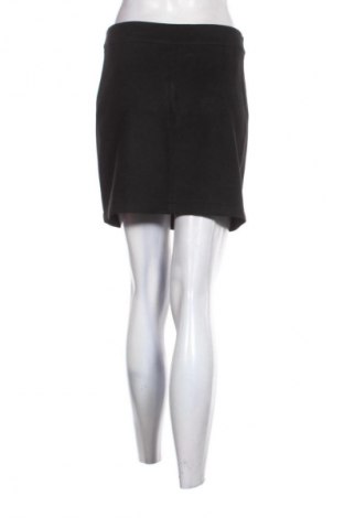 Пола Esmara, Размер M, Цвят Черен, Цена 5,11 €