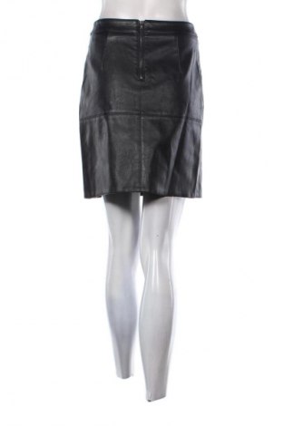 Fustă Flame, Mărime S, Culoare Negru, Preț 7,99 Lei