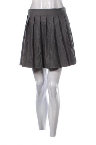 Fustă Floria, Mărime M, Culoare Gri, Preț 173,99 Lei