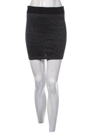 Пола Forever 21, Размер S, Цвят Многоцветен, Цена 2,04 €