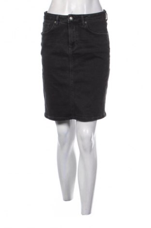 Sukně Gant, Velikost M, Barva Černá, Cena  519,00 Kč