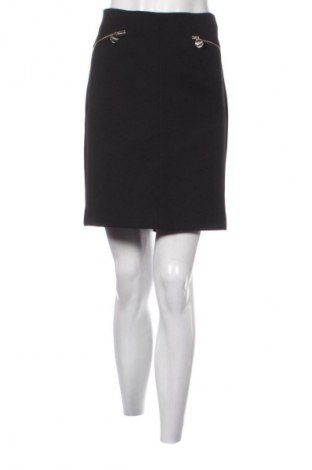Sukně Marciano, Velikost M, Barva Černá, Cena  1 438,00 Kč