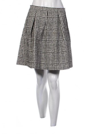 Пола Motivi, Размер M, Цвят Многоцветен, Цена 3,57 €