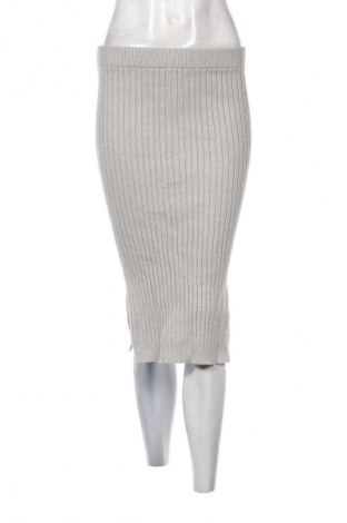 Пола NA-KD, Размер M, Цвят Сив, Цена 2,04 €