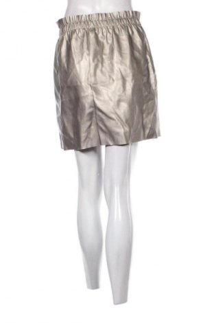 Пола ONLY, Размер M, Цвят Златист, Цена 5,11 €