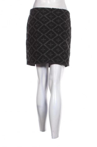 Пола Opus, Размер L, Цвят Многоцветен, Цена 12,27 €