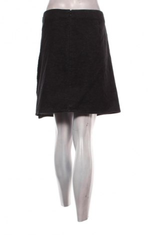 Пола Opus, Размер XL, Цвят Многоцветен, Цена 2,55 €