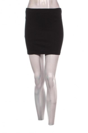 Sukně Pimkie, Velikost S, Barva Černá, Cena  119,00 Kč