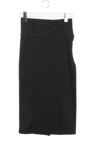 Пола Rinascimento, Размер S, Цвят Черен, Цена 4,09 €