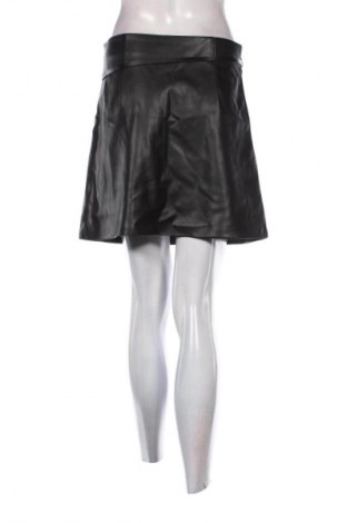 Szoknya Sinsay, Méret M, Szín Fekete, Ár 1 749 Ft