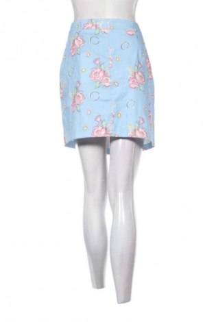 Пола Trendyol, Размер M, Цвят Многоцветен, Цена 42,43 €