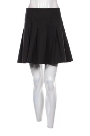 Sukně Trendyol, Velikost S, Barva Černá, Cena  480,00 Kč