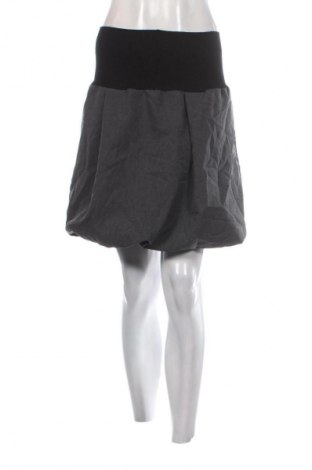 Пола Unbranded, Размер L, Цвят Сив, Цена 3,06 €