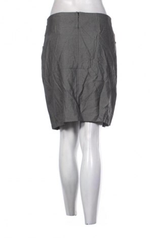 Пола Unbranded, Размер M, Цвят Сив, Цена 5,11 €