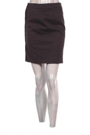 Пола United Colors Of Benetton, Размер S, Цвят Многоцветен, Цена 2,55 €