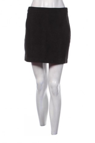 Пола Vero Moda, Размер M, Цвят Черен, Цена 2,04 €