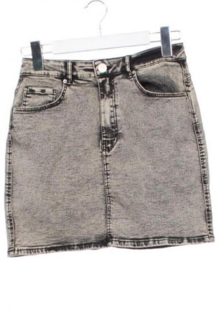 Пола Zara, Размер XS, Цвят Сив, Цена 5,11 €