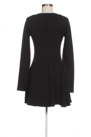 Šaty  & Other Stories, Velikost M, Barva Černá, Cena  2 079,00 Kč