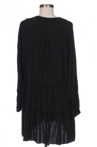 Rochie Amisu, Mărime M, Culoare Negru, Preț 32,99 Lei