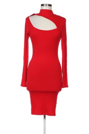 Kleid Amisu, Größe M, Farbe Rot, Preis 3,99 €